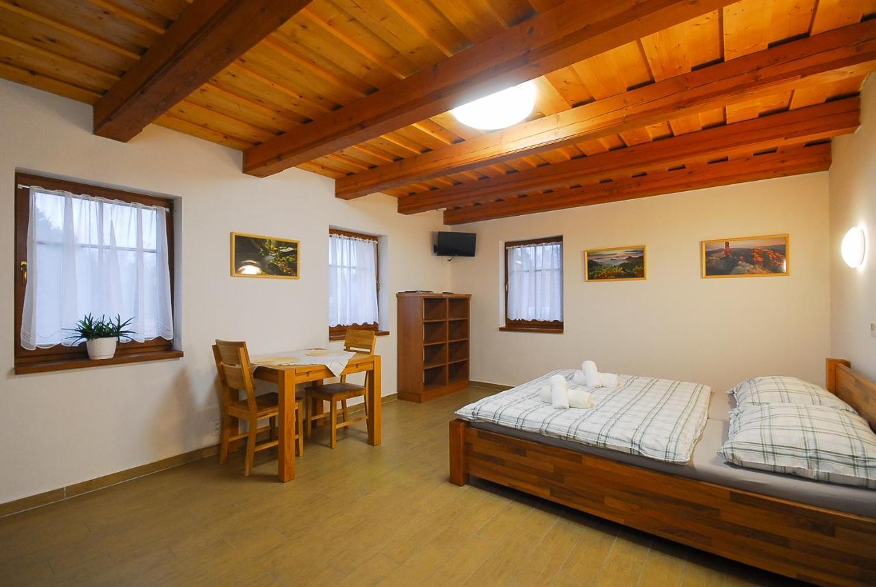Apartmany Studeny Kunratice  Exterior foto